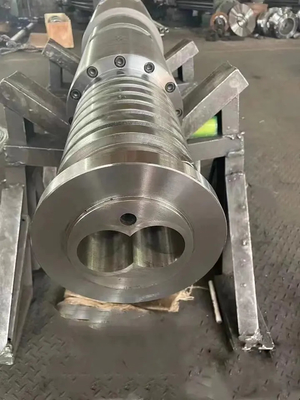 51/105 65/132 80/156 برميل برغي مزدوج مخروطي ثنائي المعدن لجهاز الطارد PVC