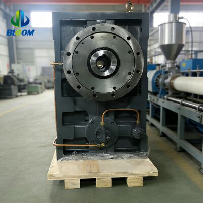 علبة تروس الطارد المتزامنة عالية الدقة وعالية العزم من سلسلة SJ SZ65 للتشغيل المتزامن لآلة بثق البلاستيك