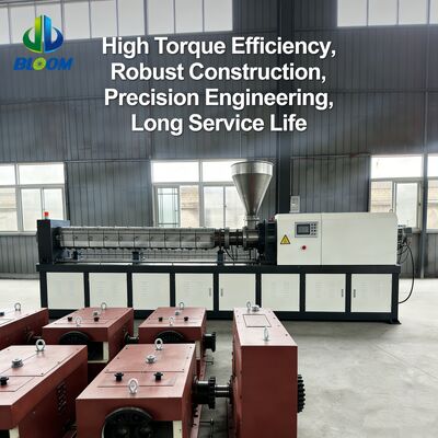 علبة تروس الطارد المتزامنة عالية الدقة وعالية العزم من سلسلة SJ SZ65 للتشغيل المتزامن لآلة بثق البلاستيك