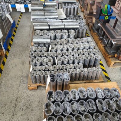 طلاء برميل مركب عالي الأداء من النيكل الكروم التونغستين للجهاز المزدوج المزدوج مع مقاومة درجة حرارة 600 درجة مئوية وقسوة HRC 58-62