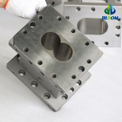 برميل برغي مزدوج من سبائك النيكل عالي الدقة مع مقاومة التآكل لإنتاج PA PBT PET PEEK